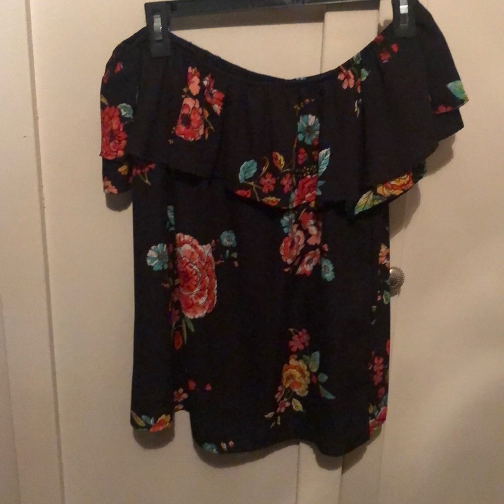 Off shoulder top. Slight open back.